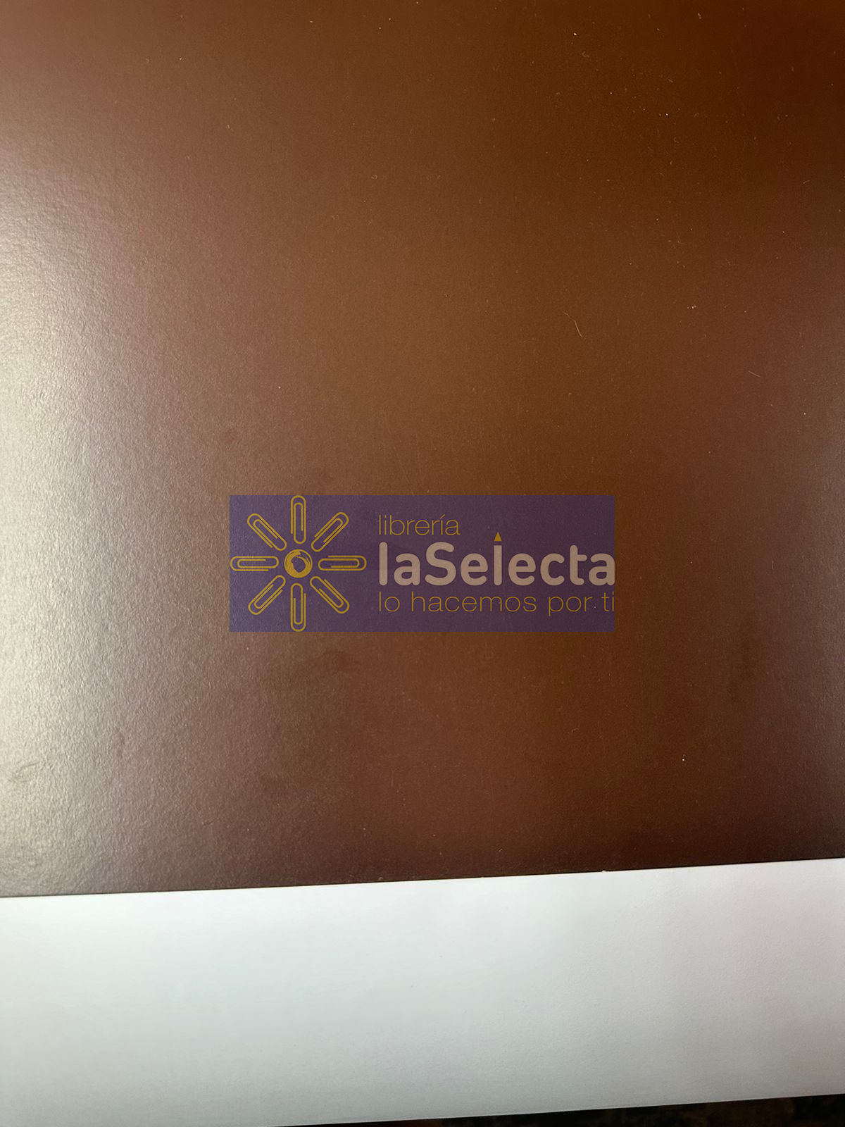 CARTON PINTADO CAFE MORO 55X77 CM 240 GR HAND